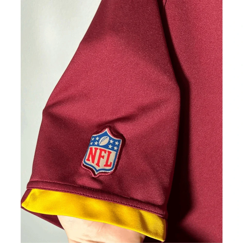 Washington Redskins Nike Onfield Burgundy & Gold Dri-fit Polo Athletic Golf Sz S